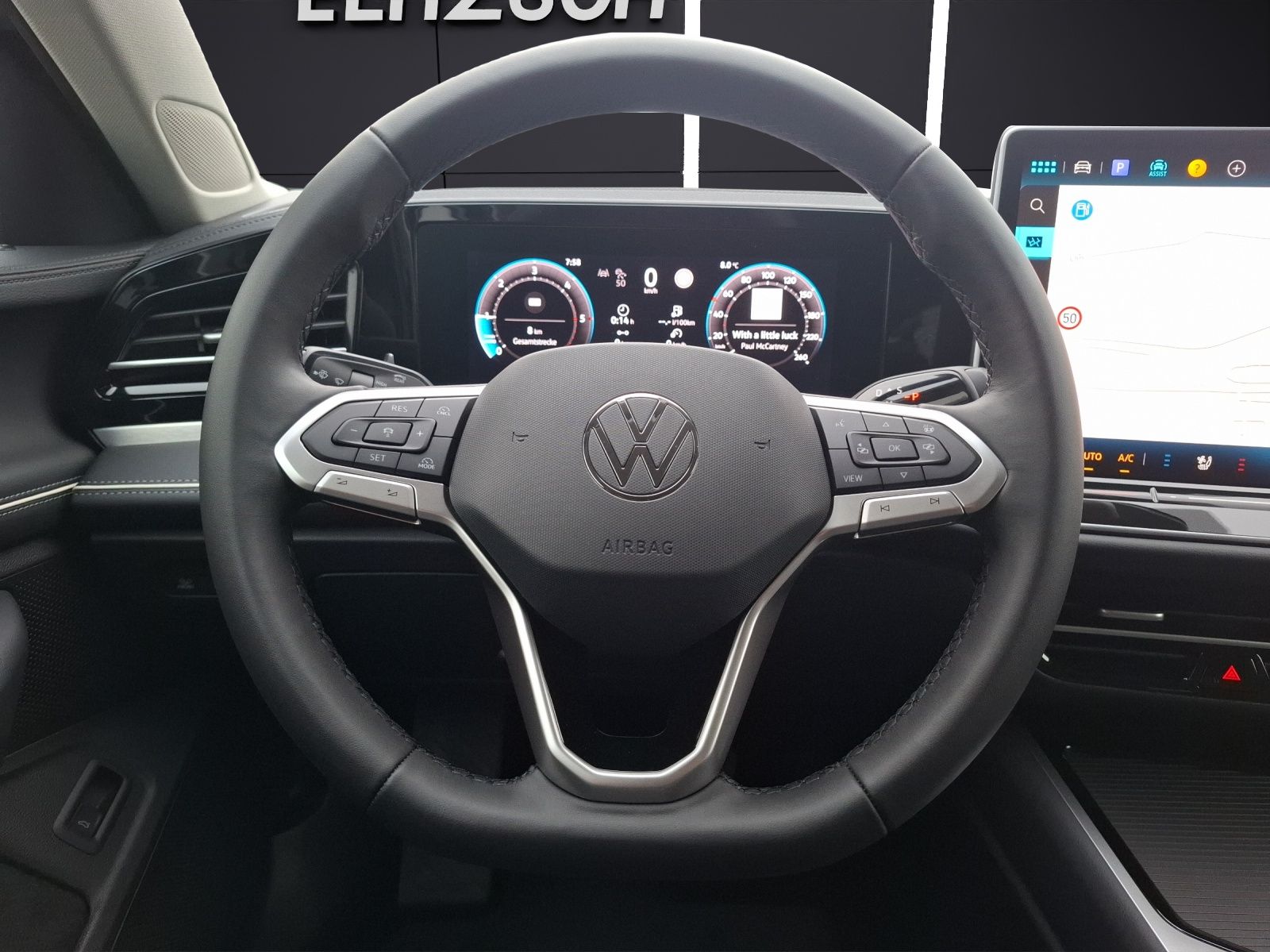 Fahrzeugabbildung Volkswagen Passat Variant TDI Elegance DSG Matrix AHK Navi