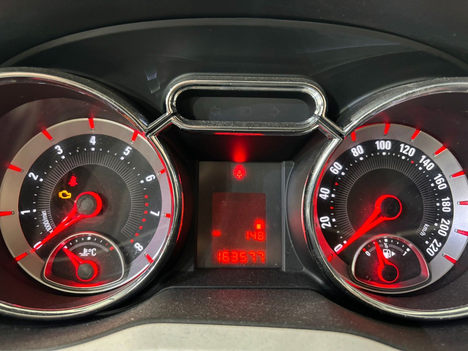 Fahrzeugabbildung Opel Adam Jam 1.2 SHZ/ALU16/LHZ/BT/KLIMA/ALLWETTER
