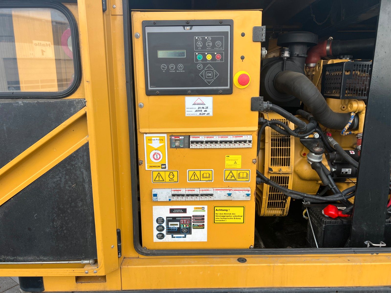 Fahrzeugabbildung CAT DE110E2 Stromerzeuger / 100KVA / 2016 / 16.703h