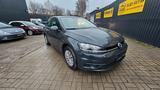 Volkswagen Golf VII Lim. Trendline BMT/Start-Stopp - Cars in Lünen: Kleinwagen