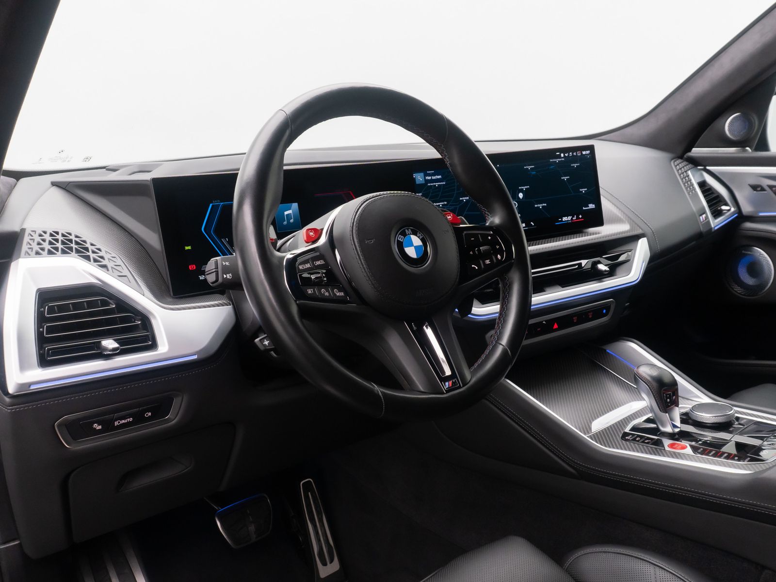 Fahrzeugabbildung BMW XM B&W Massage 360&deg; HUD SoftClose Individual 23"