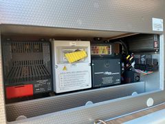 Rapido 696F 65 ANS*180PS Truma 6E*Lithium