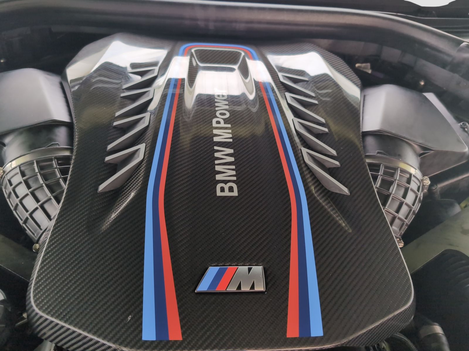 BMW X6 M - Bild 16