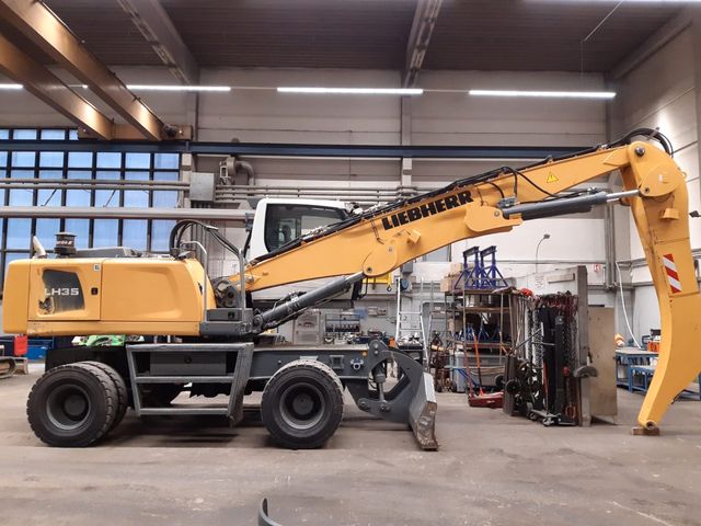 Liebherr LH35 Timber 