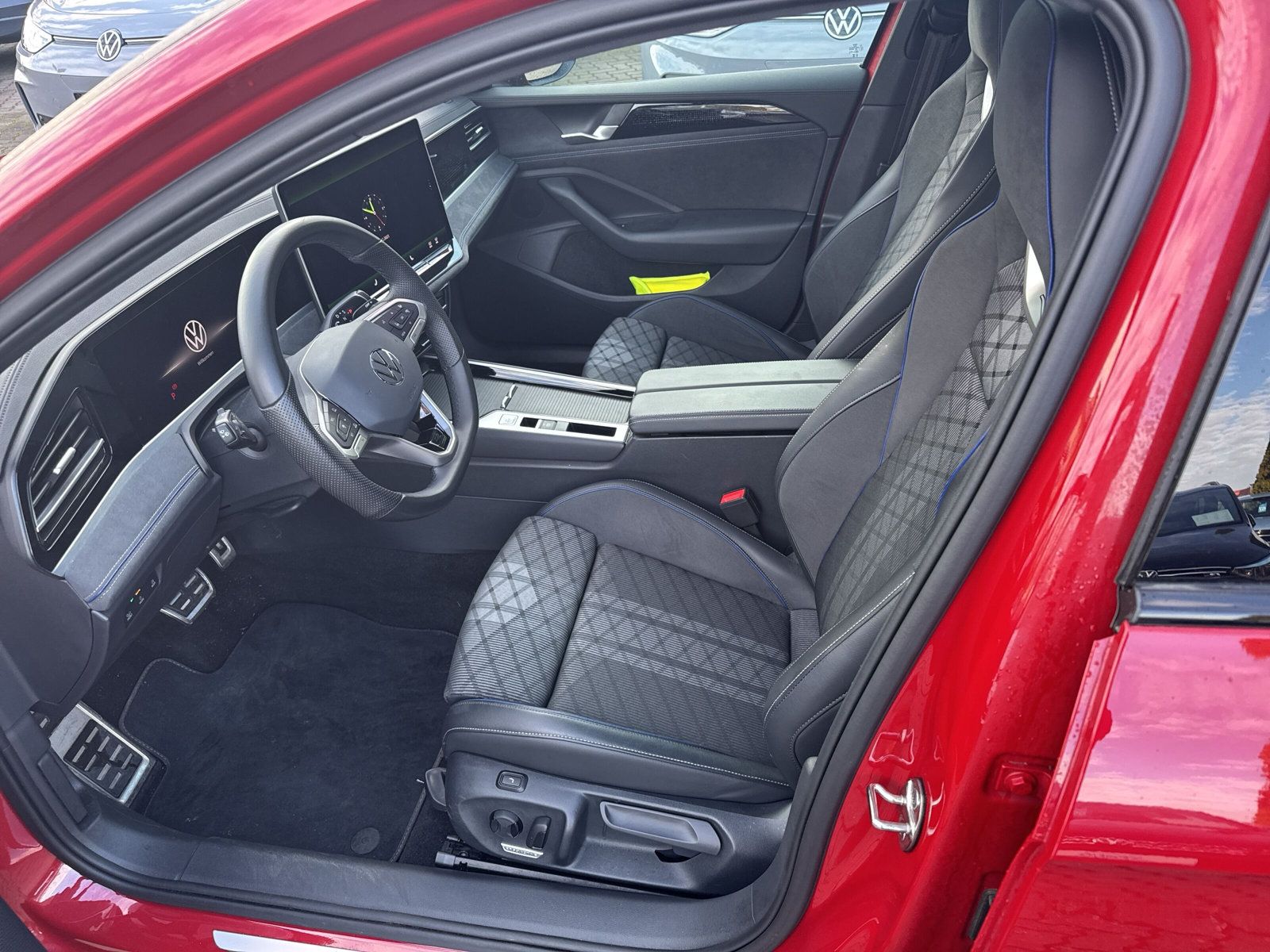 Passat Variant R-Line TDi DSG PANO NAVI Business