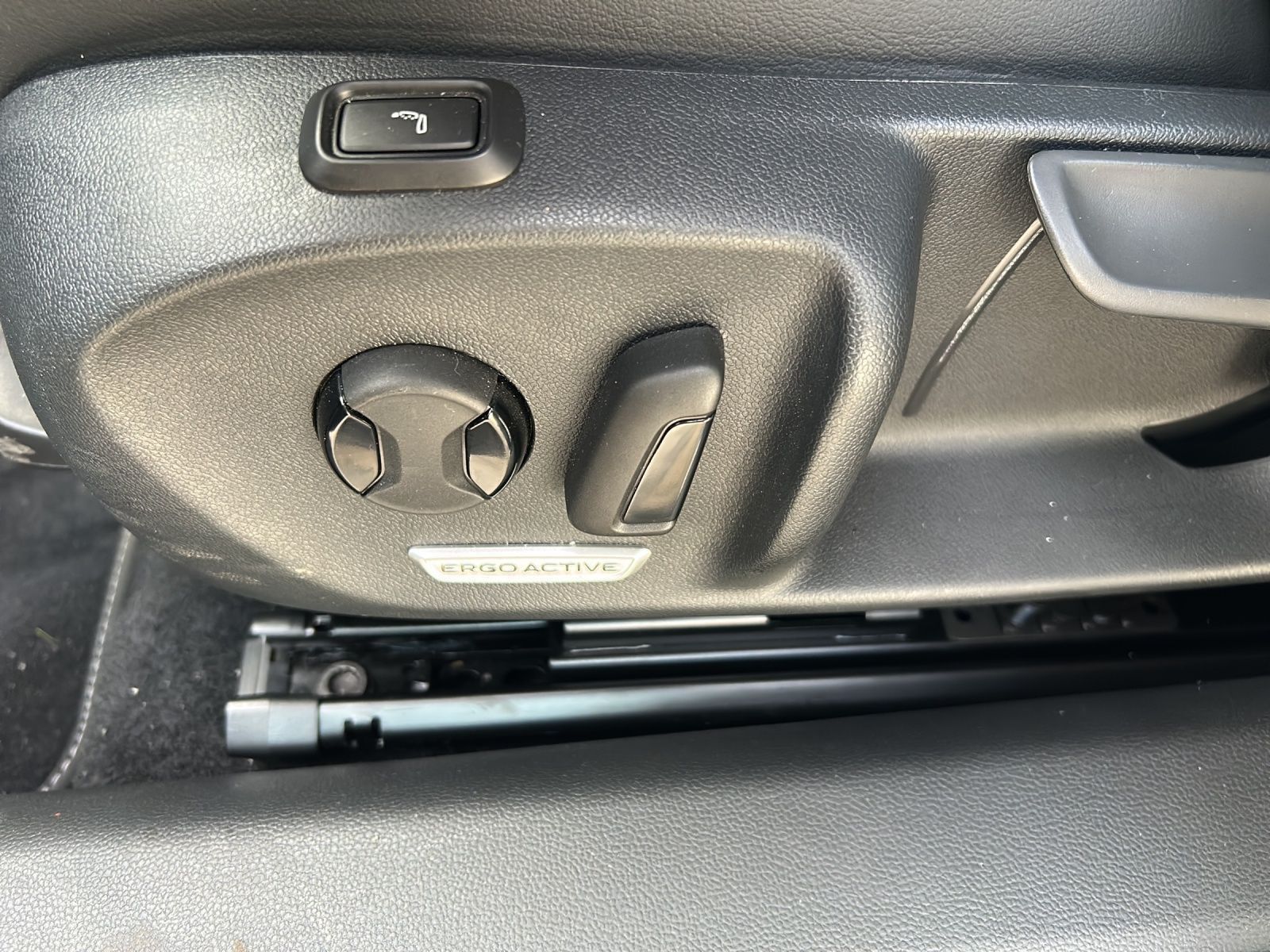 Volkswagen Passat Variant - Bild 20