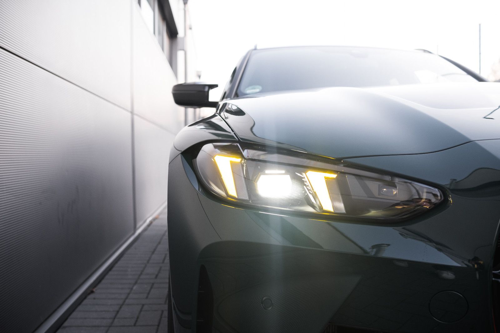 Fahrzeugabbildung BMW M3 Touring CS-Sonderfarbe-Drive-&ParkingAssist.