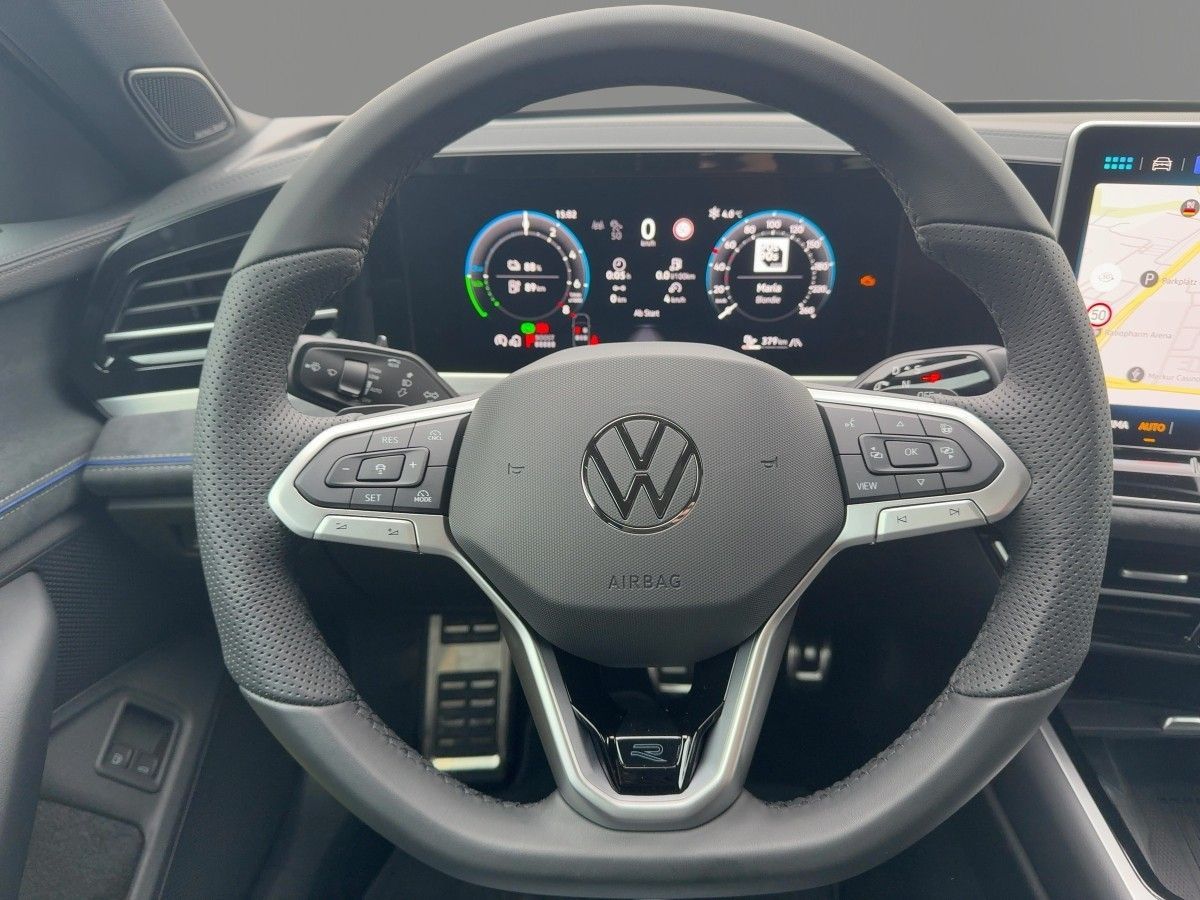 Volkswagen Passat - Bild 11