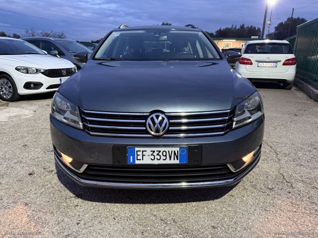 Volkswagen VOLKSWAGEN Passat 2.0 TDI DPF Var. Highline