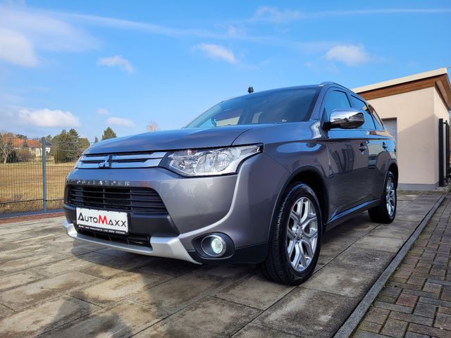 Mitsubishi Outlander Diamant Edition 4WD Auto. AHK