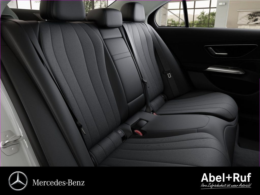 MERCEDES-BENZ E-Class 2026