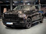Dodge RAM 1500  Laramie Limited Night HEMI 5.7L   4x4