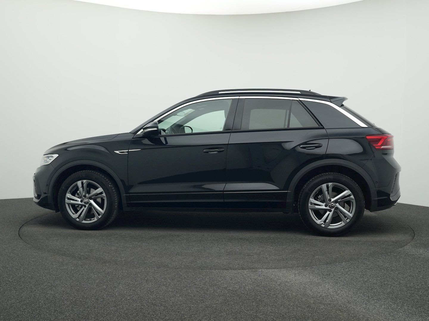 Volkswagen T-Roc 1.5 TSI DSG R-Line LED-PLUS NAVI 3-J-GAR A imagem 3