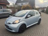 Toyota Aygo (X) 1,0, 68PS, Sparsam, günstig - Toyota aus 2005: Aygo
