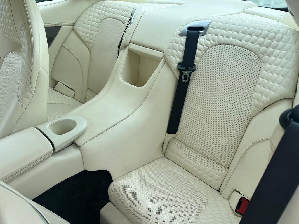 Aston Martin Vanquish