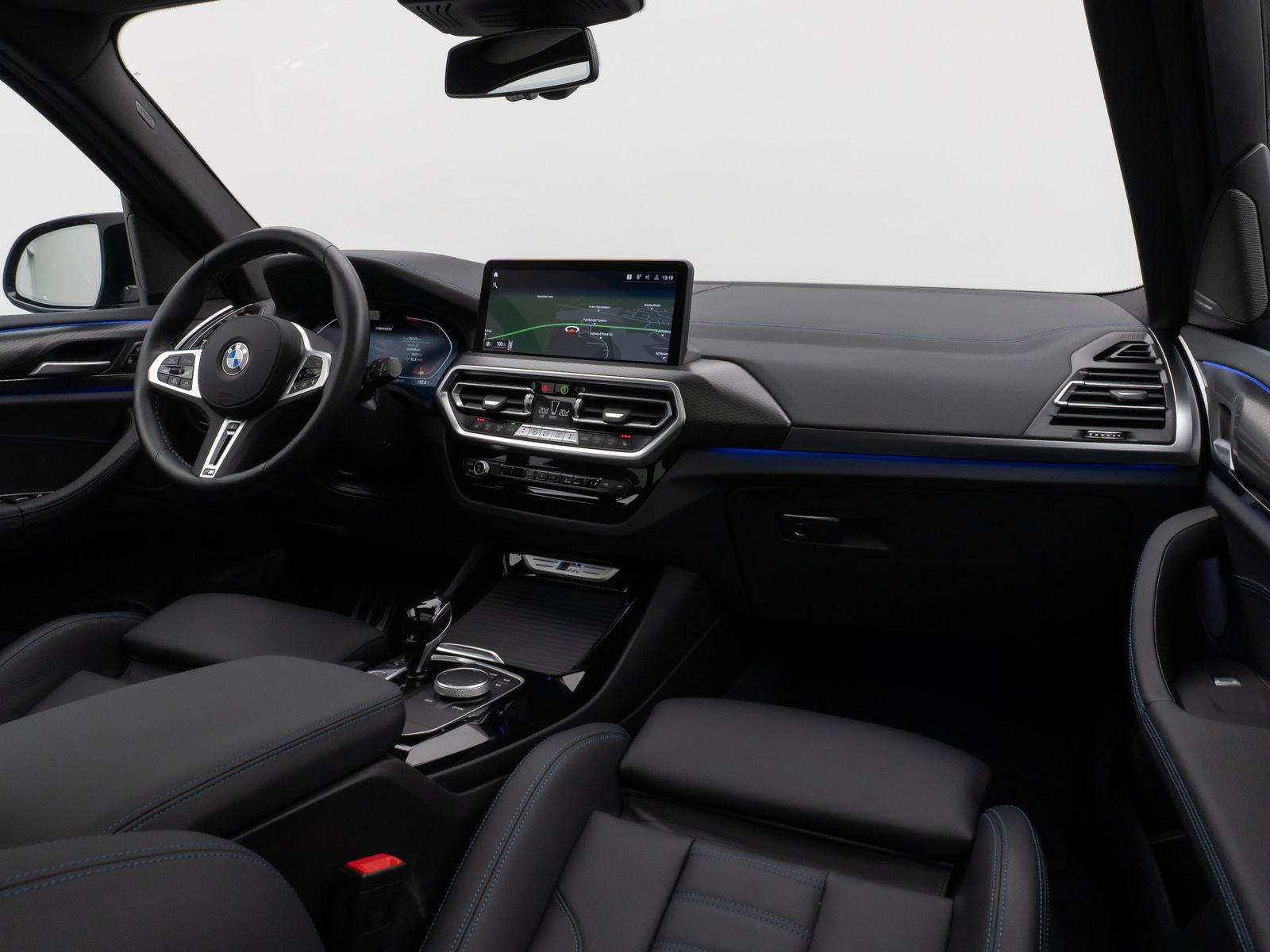 Fahrzeugabbildung BMW X3 M40i Panorama Laser 360°HUD DAB H/K Komfort