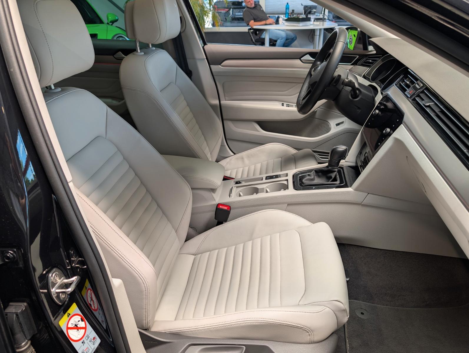 Volkswagen Passat 2.0 TDI SCR DSG Elegance 8-fach, миниатюра 11