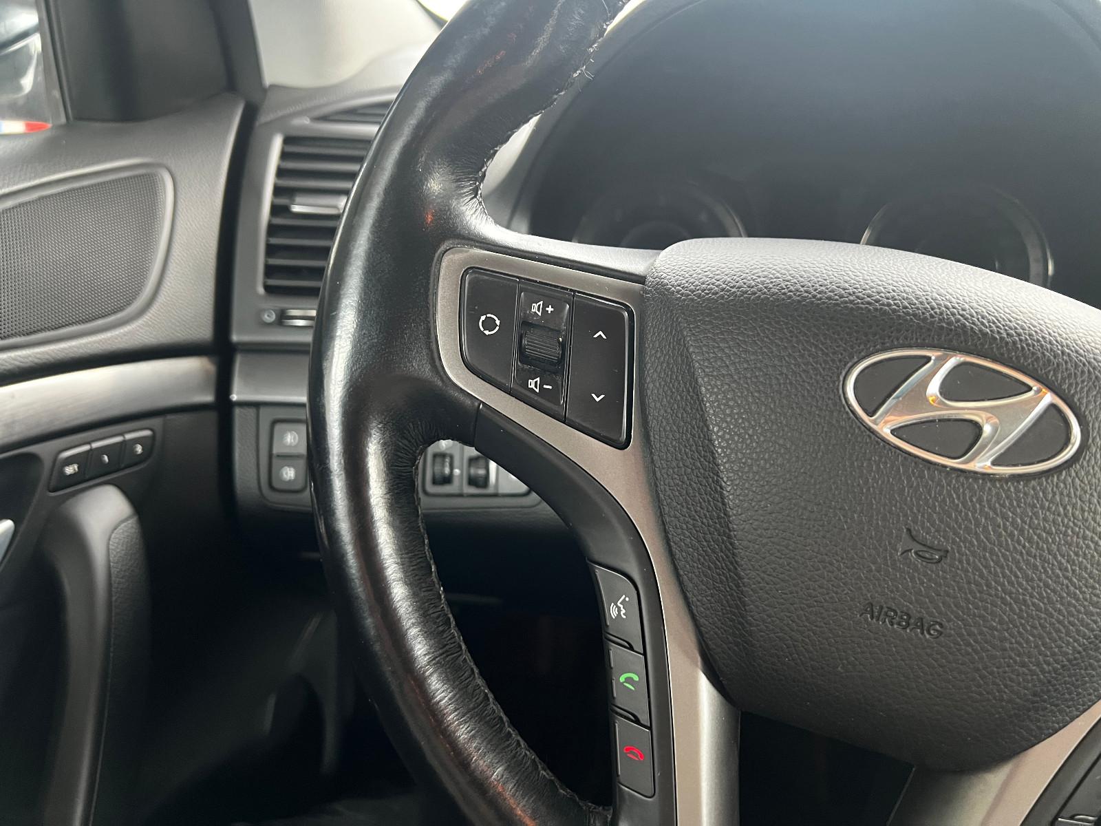 Hyundai i40 2015 — photo 9