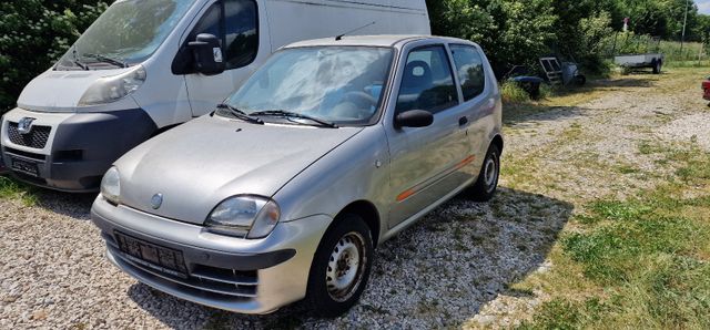 Fiat Seicento 1.1 Brush* FAHRZEUG ZUM AUSSCHLACHTEN*