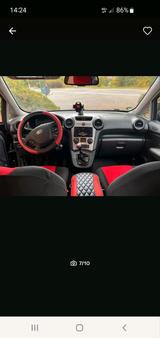 Kia Carens 2.0 und Nissan Almera n16 2004 - gebrauchte Kia Carens aus dem Jahr 2010