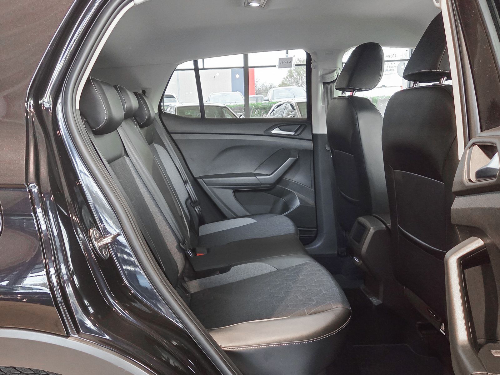 Volkswagen T-Cross - Bild 13