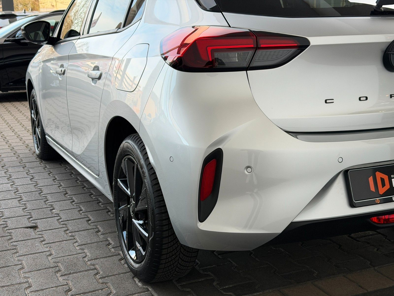 Fahrzeugabbildung Opel Corsa F 1.2 Turbo GS KlimaA,LED,Navi,SHZ,ACC,PDC
