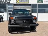 Lada Niva 4X4 Luxus Klima, Mike Sanders, 1. Hand, - : Geländewagen, Luxus