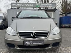 Fahrzeugabbildung Mercedes-Benz A 200 A 200 Automatik SCHECKHEFTGEPFLEGT