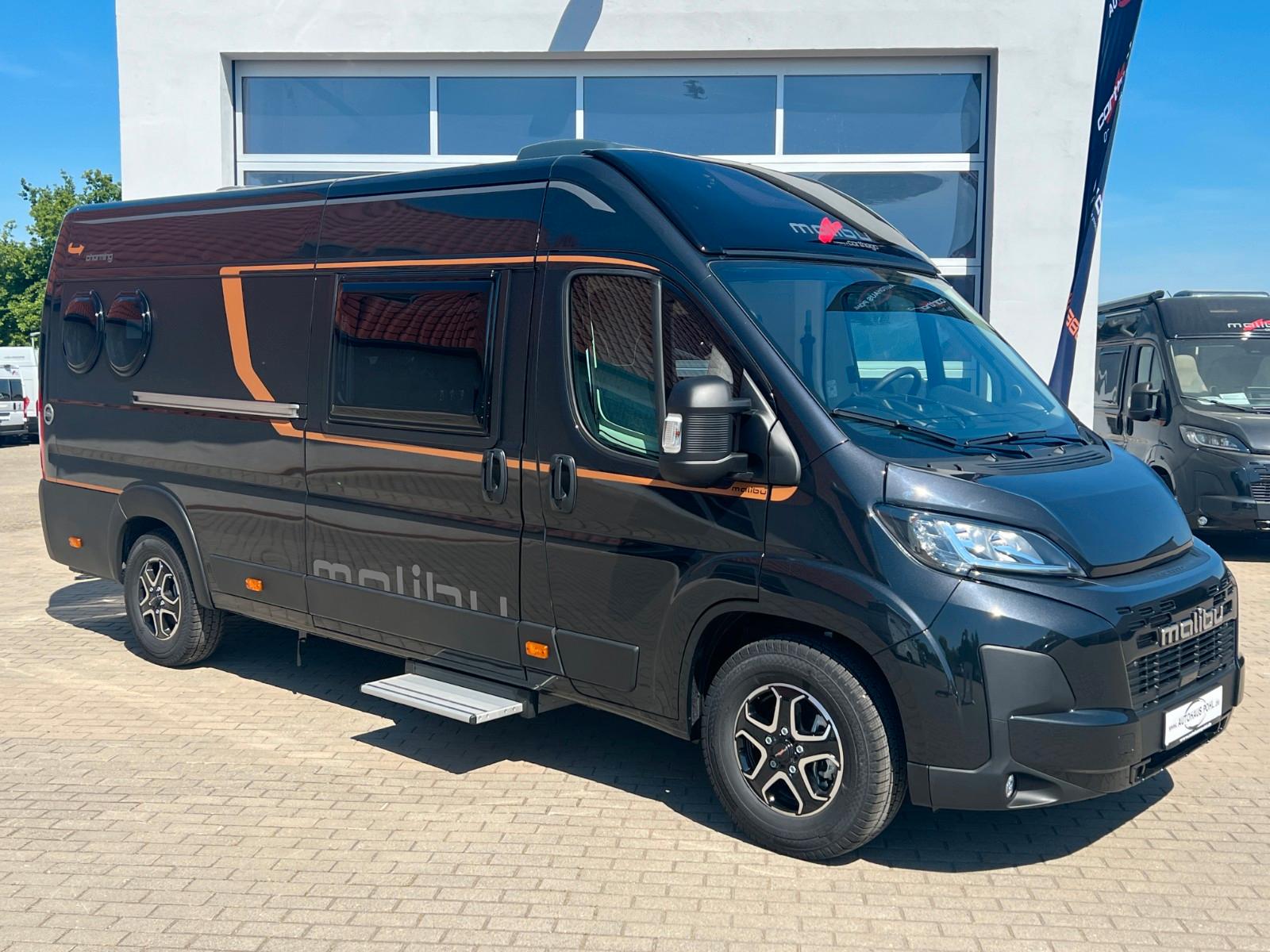 Malibu Van first class - two rooms GT skyview 640 LE RB