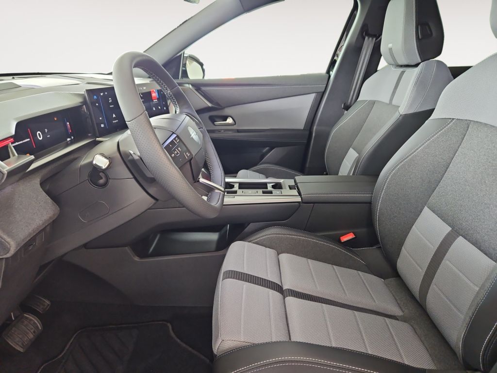 Fahrzeugabbildung Opel Grandland 1.2 DI Hybrid 48 V AT GS
