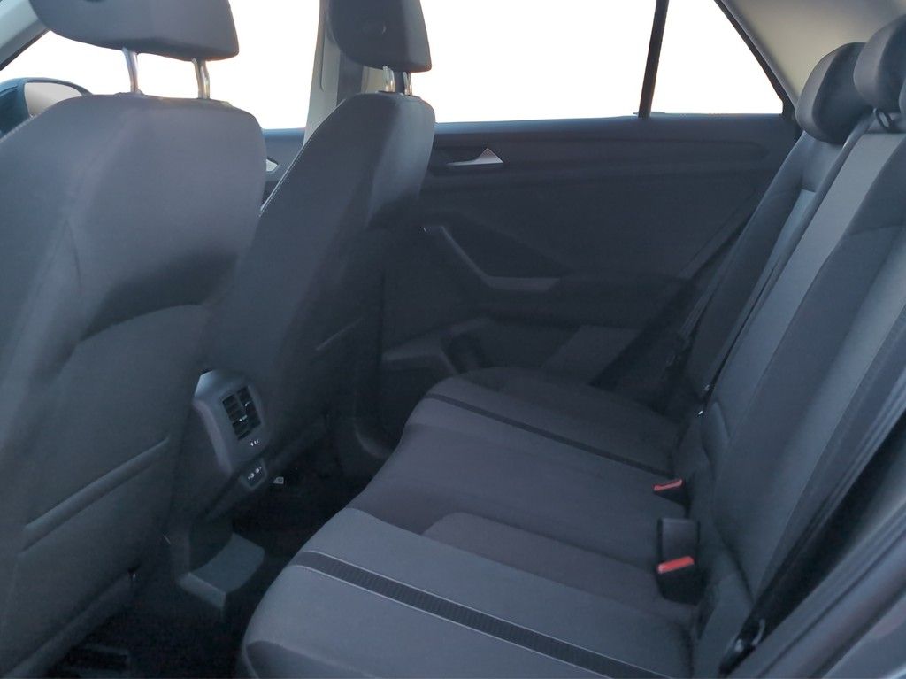 Volkswagen T-Roc - Bild 17
