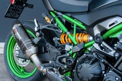 KAWASAKI Z 900 SE 2026 Performance + AKRA + Quickshifter