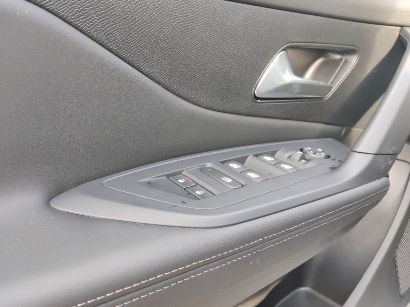 Peugeot 308 - Bild 13