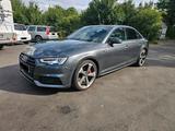 Audi S4 Lim. Prestige 3.0 TFSI - Audi S4 mit Benzin-Antrieb: Limousine, 3.0