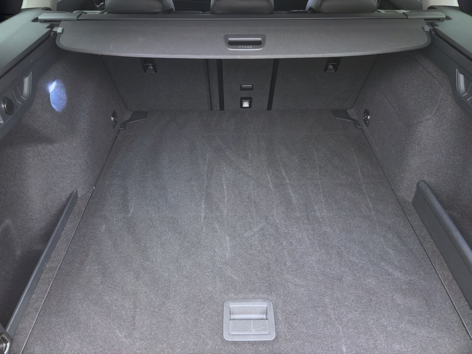 Volkswagen Passat Variant - Bild 5