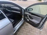 Volkswagen Passat 2.0 TDI SCR DSG Elegance Elegance - VW Passat Gebrauchtwagen in Mönchengladbach