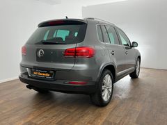 VW Tiguan Cup Sport & Style BMT/PANO / GARANTIE/AHK VW Tiguan Cup Sport & Style BMT/PANO / GARANTIE/AHK