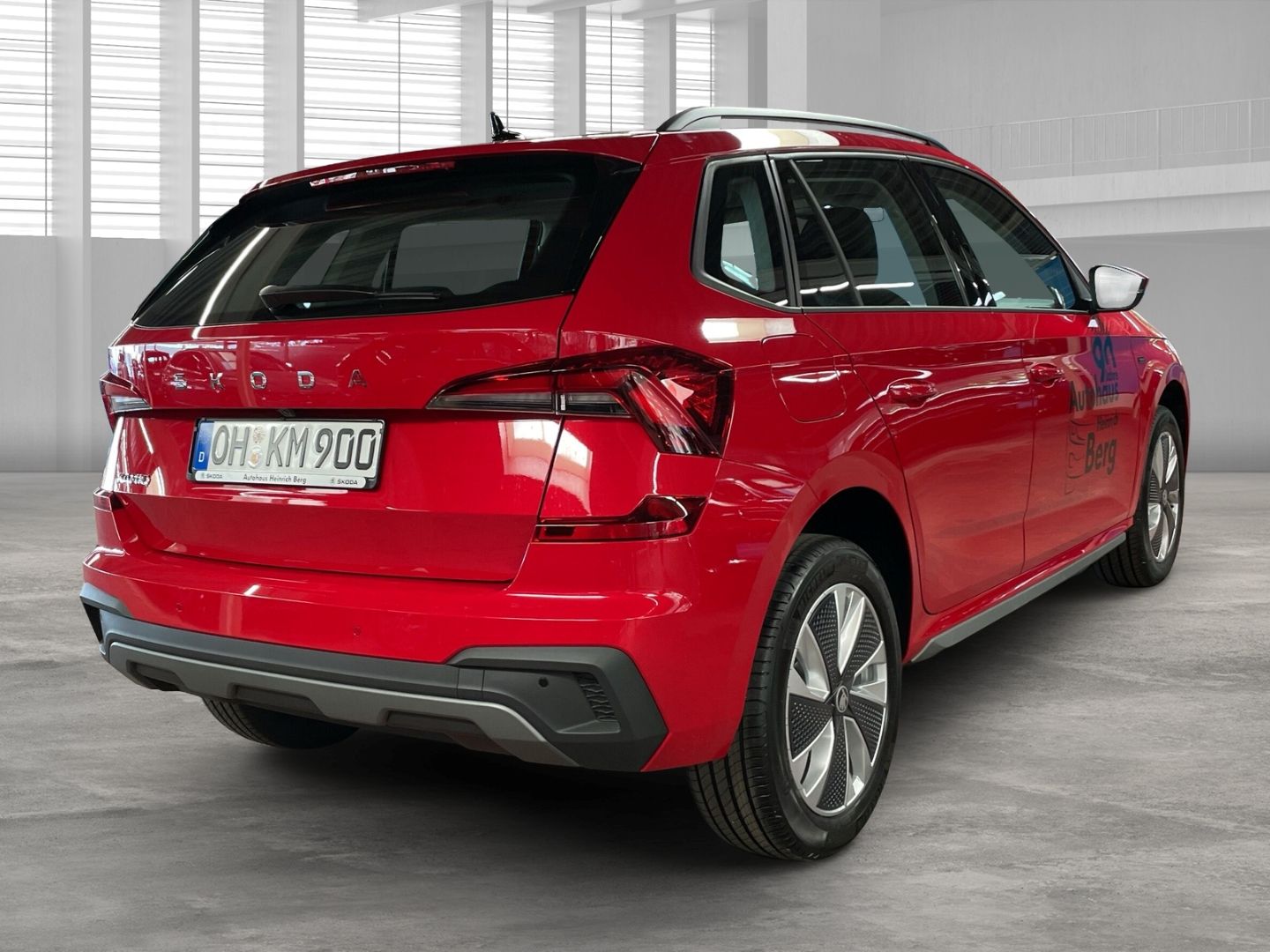 Fahrzeugabbildung SKODA Kamiq Tour 1.0 TSI DSG AHK Navi Digitales Cockpi