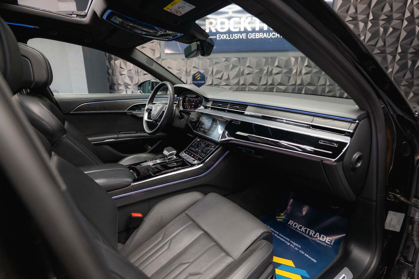 Fahrzeugabbildung Audi A8 60 TFSIe quattro S-Line *Dynamik*Pano*Massage