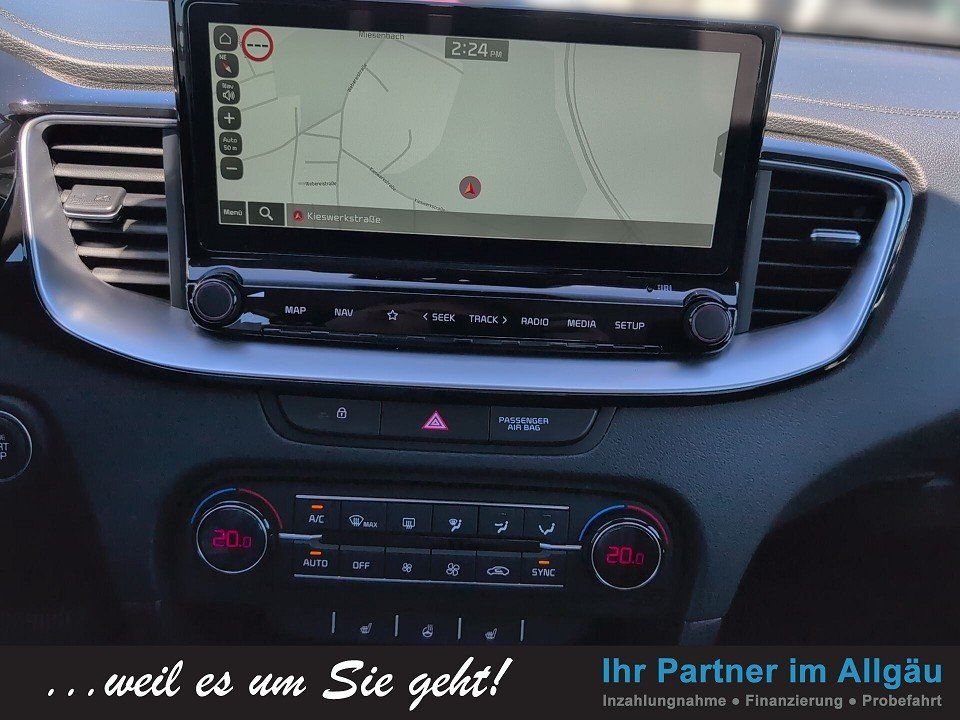 Fahrzeugabbildung Kia CEED 1.4T DCT SPIRIT GARANTIE-7.28 TEC/NAV-P 1HD