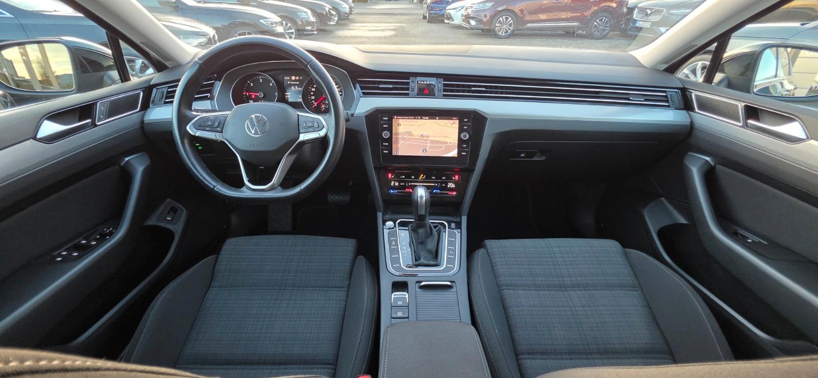 Volkswagen Passat Variant Business/Navi/LED/AHK/Kam/ACC/1Ha