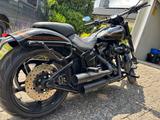 Harley-Davidson CVO Pro Street Breakout  - HARLEY-DAVIDSON CVO