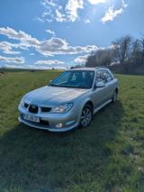 Subaru Impreza Allrad TÜV  - Subaru Impreza mit Benzin-Antrieb: Kombi