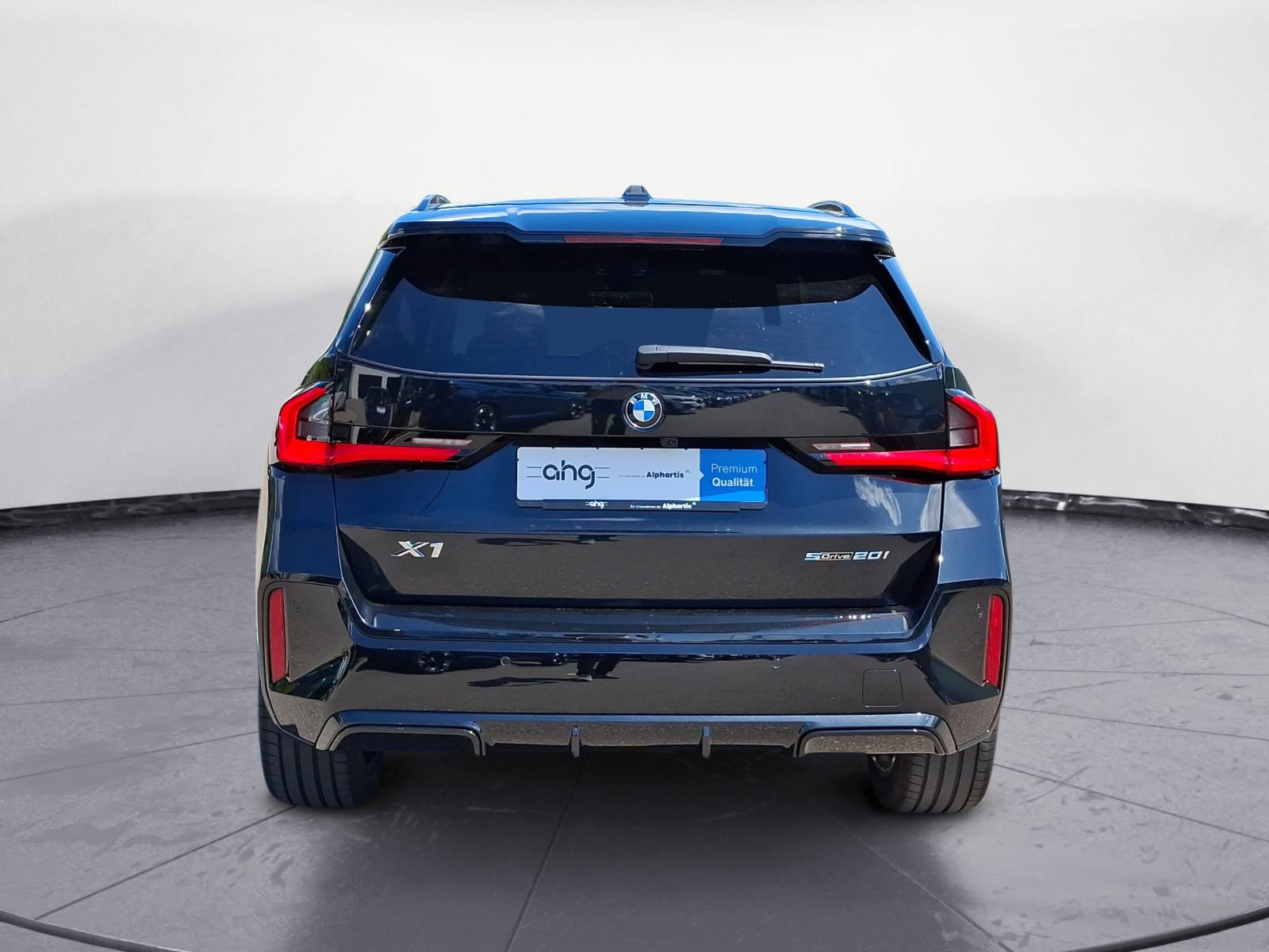BMW X1 sDrive20i Aut. M Sportpaket Panorama el.Sitz, миниатюра 5