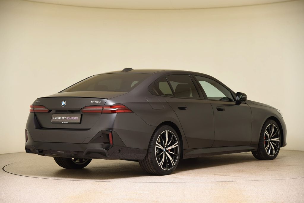 BMW 540