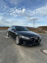 Audi A4 B8 3.0TDI - Audi A4 aus 2010 mit Diesel-Antrieb: Limousine