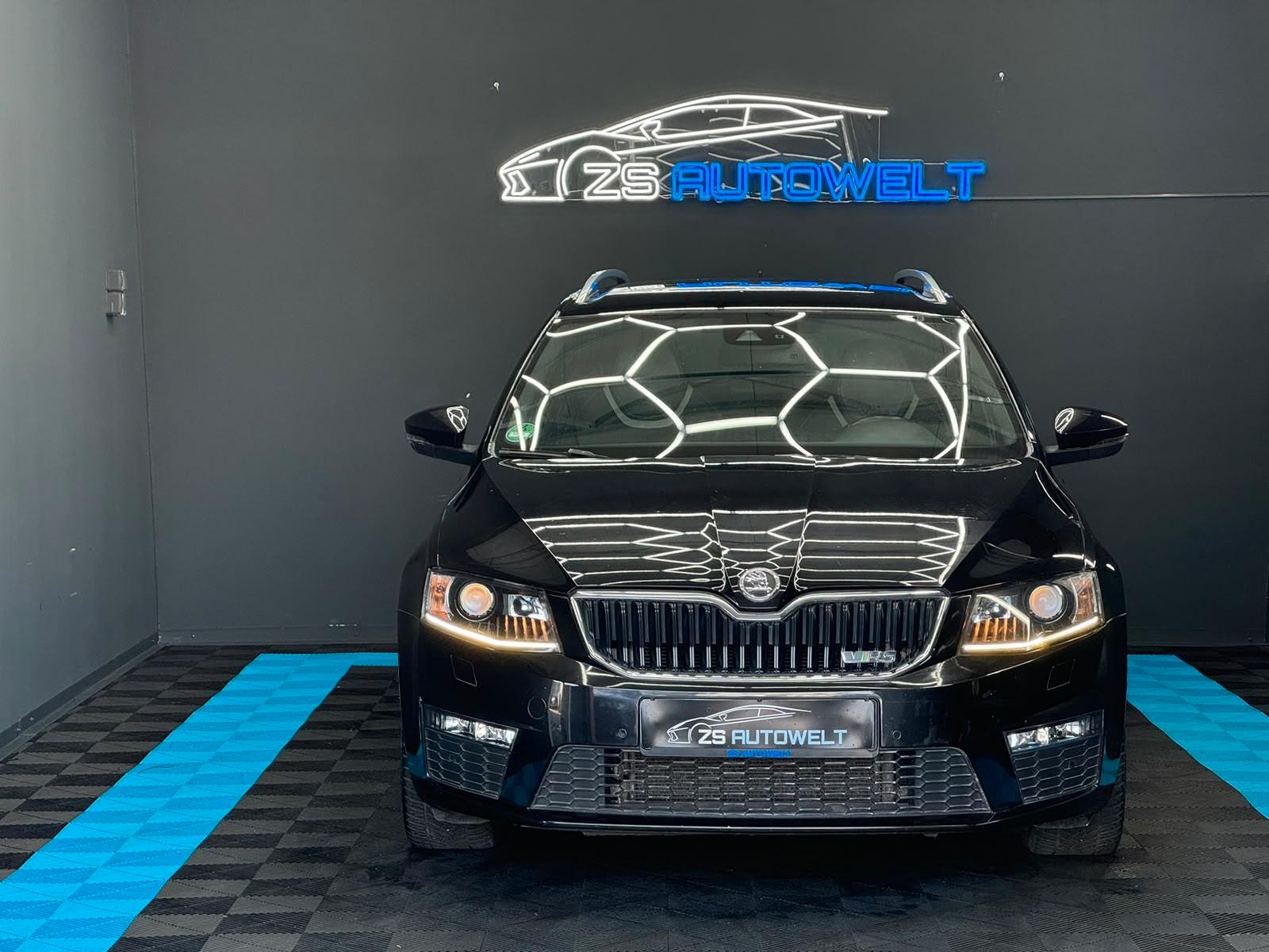 Skoda Octavia Combi RS 220 ch DSG • GPS • CarPlay • Canton • Bi-Xénon • Attelage • Hayon électrique