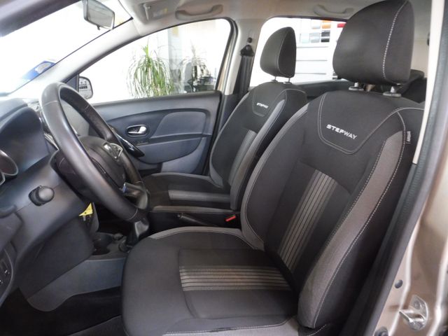 Dacia Sandero II Stepway Celebration