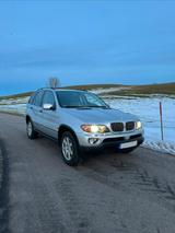 BMW X5 (E53) - BMW X5 aus 2004 mit Diesel-Antrieb
