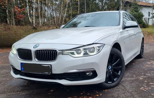 BMW 320d xDrive Touring Luxury Line Autom. Luxur...